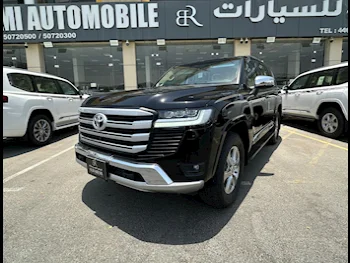  تويوتا  لاند كروزر  في اكس توين توربو  2024  اوتوماتيك  0 كم  6 سلندر  دفع رباعي  اس يو في  أسود  تحت الضمان
