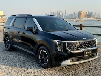 كيا  كارنفال  6 سلندر  فان  أسود  2025