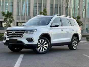 ام جي  ار اكس8  2024  اوتوماتيك  0 كم  4 سلندر  دفع رباعي  اس يو في  أبيض  تحت الضمان