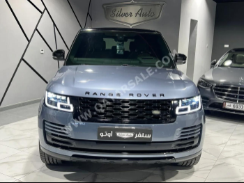لاند روفر  رنج روفر  فوج اس اي سوبر تشارجر  2018  اوتوماتيك  88,000 كم  8 سلندر  دفع رباعي  اس يو في  ازرق