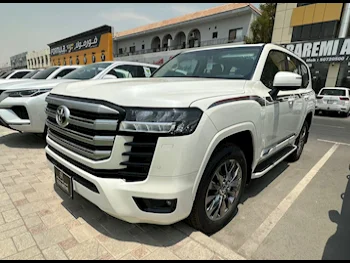  تويوتا  لاند كروزر  جي اكس ار توين توربو  2023  اوتوماتيك  0 كم  6 سلندر  دفع رباعي  اس يو في  أبيض  تحت الضمان