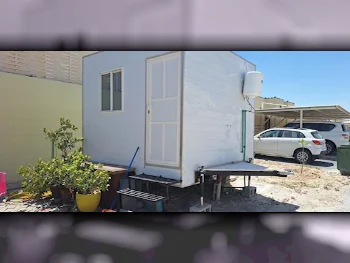 Porta Cabin With WC /  Parquet  Water Resistant  3 m2  3 m2  3 m2