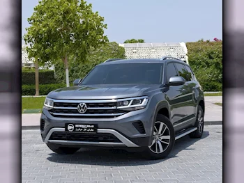 Volkswagen  Teramont  Comfortline  2022  Automatic  22,196 Km  6 Cylinder  All Wheel Drive (AWD)  SUV  Gray  With Warranty