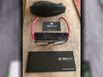 نظارة الطبية  اللون الرمادي  مستطيل  فرنسا  ضمان  رجالي