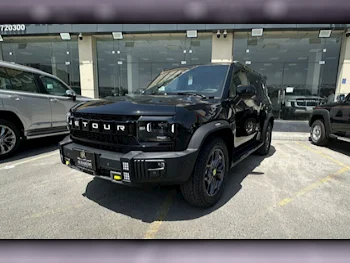  جيتور  تي 2  2024  اوتوماتيك  0 كم  4 سلندر  دفع رباعي  اس يو في  أسود  تحت الضمان