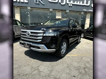 Toyota  Land Cruiser  GXR  2024  Automatic  0 Km  6 Cylinder  Four Wheel Drive (4WD)  SUV  Black  With Warranty