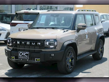 Jetour  T2  2025  Automatic  0 Km  4 Cylinder  Four Wheel Drive (4WD)  SUV  Beige  With Warranty