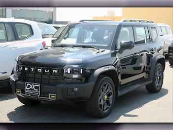 Jetour  T2  2025  Automatic  0 Km  4 Cylinder  Four Wheel Drive (4WD)  SUV  Black  With Warranty