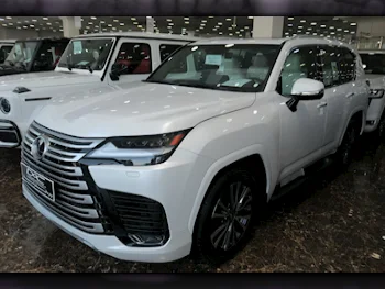 Lexus  LX  600 Luxury  2024  Automatic  0 Km  6 Cylinder  Four Wheel Drive (4WD)  SUV  White  With Warranty