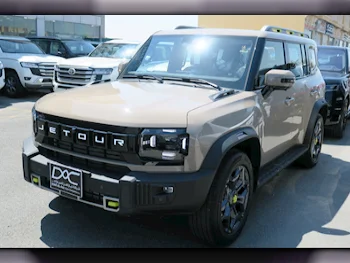 Jetour  T2  2025  Automatic  0 Km  4 Cylinder  Four Wheel Drive (4WD)  SUV  Beige  With Warranty