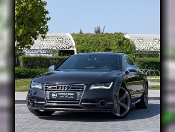 Audi  S  7  2014  Automatic  119,398 Km  8 Cylinder  All Wheel Drive (AWD)  Sedan  Gray