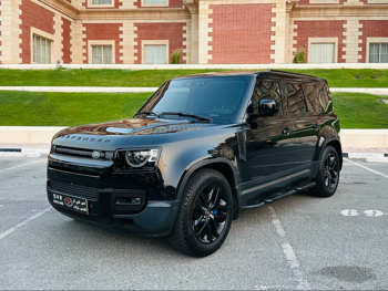 لاند روفر  ديفيندر  6 سلندر  فخمة  أسود  2023