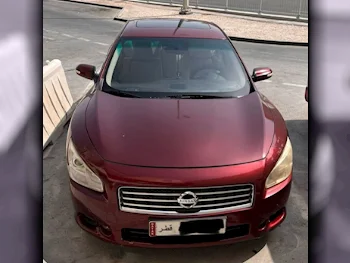 Nissan  Maxima  2010  Automatic  146,000 Km  6 Cylinder  Sedan  Maroon