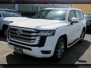 Toyota  Land Cruiser  GXR Twin Turbo  2024  Automatic  0 Km  6 Cylinder  Four Wheel Drive (4WD)  SUV  White  With Warranty