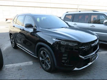 Maxus  D60  2022  Automatic  33٬000 Km  4 Cylinder  Four Wheel Drive (4WD)  SUV  Black  With Warranty