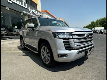  Toyota  Land Cruiser  GXR Twin Turbo  2024  Automatic  0 Km  6 Cylinder  Four Wheel Drive (4WD)  SUV  Silver  With Warranty