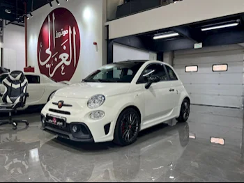 Fiat  595  Abarth  2022  Automatic  30,000 Km  4 Cylinder  Front Wheel Drive (FWD)  Hatchback  White  With Warranty