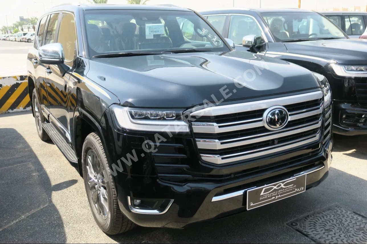 Toyota  Land Cruiser  VXR Twin Turbo  2024  Automatic  0 Km  6 Cylinder  Four Wheel Drive (4WD)  SUV  Black  With Warranty