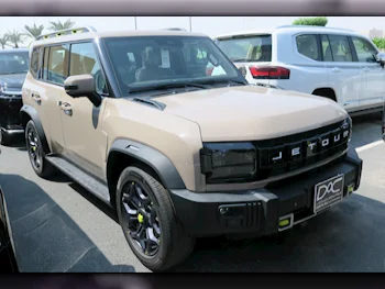 جيتور  تي 2  2025  اوتوماتيك  0 كم  4 سلندر  دفع رباعي  اس يو في  بيج  تحت الضمان