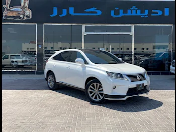 لكزس  ار اكس  350  2013  اوتوماتيك  109,000 كم  6 سلندر  دفع رباعي  اس يو في  أبيض