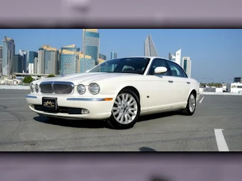 Jaguar  XJL  premium luxury  2007  Automatic  93,000 Km  6 Cylinder  Rear Wheel Drive (RWD)  Sedan  White