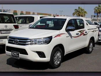 تويوتا  هاي لوكس  2025  اوتوماتيك  0 كم  4 سلندر  دفع خلفي  بيكب  أبيض  تحت الضمان