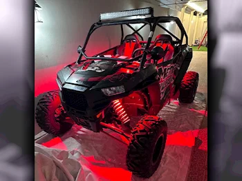 Polaris  RZR-1000 -  2015 - Color Red & Black