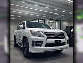 لكزس  ال اكس  570  2015  اوتوماتيك  252,000 كم  8 سلندر  دفع رباعي  اس يو في  أبيض