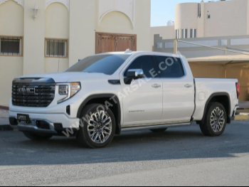 جي ام سي  سييرا  دينالي  2024  اوتوماتيك  16,000 كم  8 سلندر  دفع رباعي  بيكب  أبيض لؤلؤي  تحت الضمان