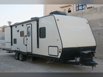 Caravan - Porta Cabin  - 2017  - White  -Made in United States of America(USA)