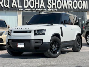 لاند روفر  ديفيندر  90 اتش اس اي  2022  اوتوماتيك  94,000 كم  6 سلندر  دفع رباعي  اس يو في  أبيض
