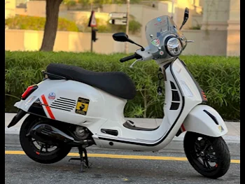 Vespa  GTS SUPERSPORT 300 -  2024 - Color White -  Warranty