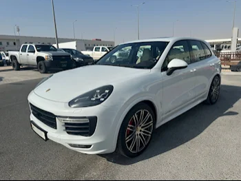 Porsche  Cayenne  GTS  2016  Automatic  178,000 Km  8 Cylinder  Four Wheel Drive (4WD)  SUV  White
