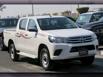 Toyota  Hilux  2025  Automatic  0 Km  4 Cylinder  Four Wheel Drive (4WD)  Pick Up  White  With Warranty