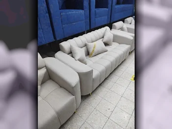 الأرائك والكنب والكراسي لايف ستايل  طقم كنب  - قماش  - اللون البيج