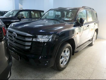 تويوتا  لاند كروزر  جي اكس ار توين توربو  2024  اوتوماتيك  0 كم  6 سلندر  دفع رباعي  اس يو في  أزرق غامق