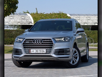 اودي  كيو 7  45  تي اف اس اي كواترو  2018  اوتوماتيك  69,350 كم  4 سلندر  دفع كلي مستمر  اس يو في  فضي