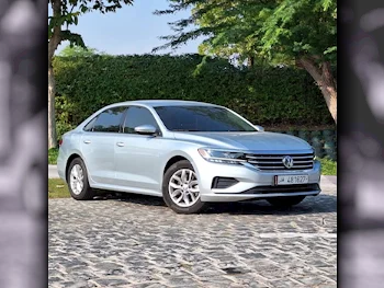 Volkswagen  Passat  2020  Automatic  45,000 Km  5 Cylinder  Front Wheel Drive (FWD)  Sedan  Silver  With Warranty