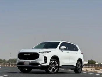 Maxus  D60  2023  Automatic  14,800 Km  4 Cylinder  Front Wheel Drive (FWD)  SUV  White  With Warranty