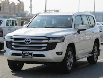 Toyota  Land Cruiser  GXR  2024  Automatic  0 Km  6 Cylinder  Four Wheel Drive (4WD)  SUV  White  With Warranty