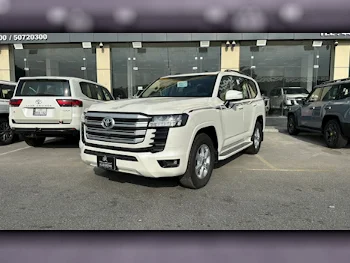 تويوتا  لاند كروزر  جي اكس ار توين توربو  2024  اوتوماتيك  0 كم  6 سلندر  دفع رباعي  اس يو في  أبيض لؤلؤي  تحت الضمان