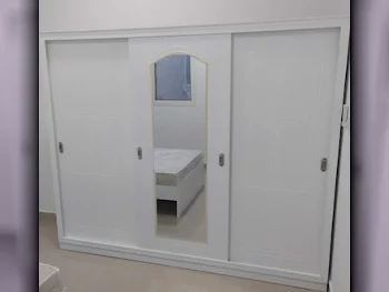 خزائن ودواليب الملابس والزينة - دوحة فيرنيتشر  - خزائن  - أبيض