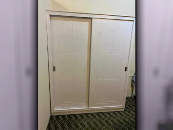 خزائن ودواليب الملابس والزينة - دوحة فيرنيتشر  - خزائن  - أبيض