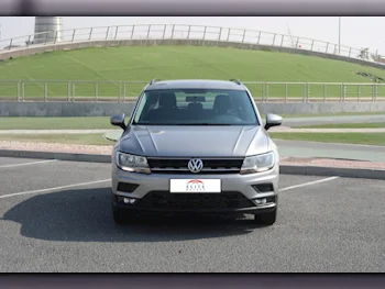 فوكس واغن  تيغوان  1.4 تي اس اي  2018  اوتوماتيك  81,000 كم  4 سلندر  سحب امامي  اس يو في  فضي