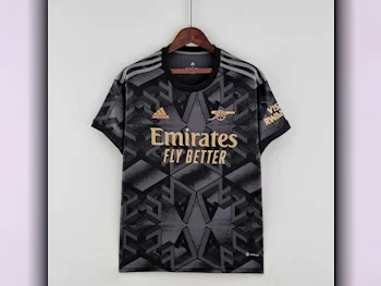 ملابس رجالي جيرسي \  تي شيرت  أسود  قطر  الربيع / الصيف \ المقاس: لارج