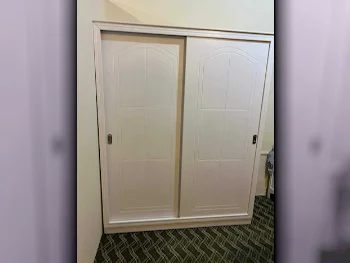 خزائن ودواليب الملابس والزينة - دوحة فيرنيتشر  - خزائن  - أبيض