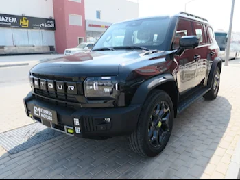 Jetour  T2  Luxury Plus  2025  Automatic  0 Km  4 Cylinder  Four Wheel Drive (4WD)  SUV  Black  With Warranty