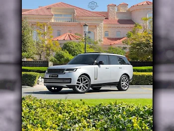 Land Rover  Range Rover  Vogue SE  2024  Automatic  3,200 Km  6 Cylinder  Four Wheel Drive (4WD)  SUV  Silver  With Warranty