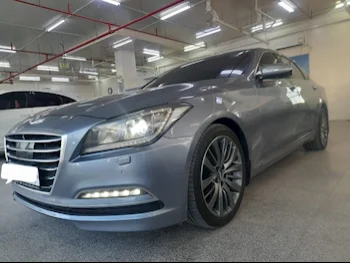 Hyundai  Genesis  G70  2015  Automatic  190,000 Km  6 Cylinder  Rear Wheel Drive (RWD)  Sedan  Gray