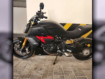 دوكاتي  ديافيل -  2019 - اللون اسود -  الضمان